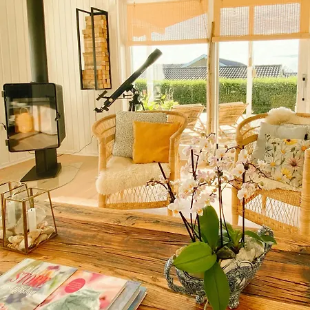 North Funen Summer House With View And Style * ボーゲンセ